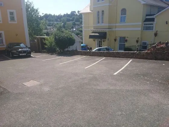 Heathcliff House - Dış Mekan