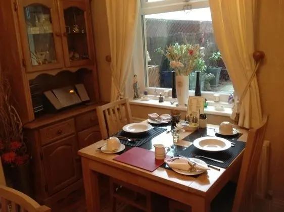 Heathfield B&B Guest House - Yerinde Yemek