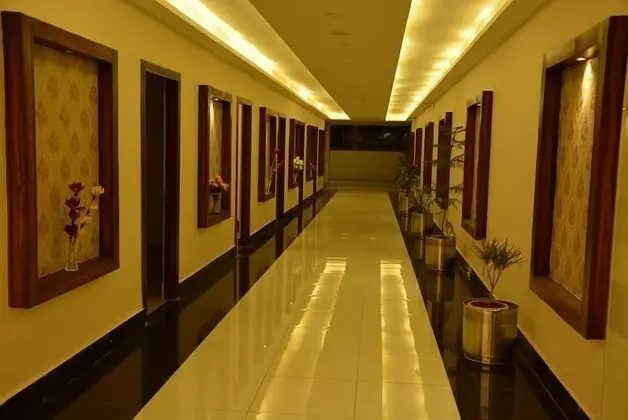 Hotel Heaven Heights