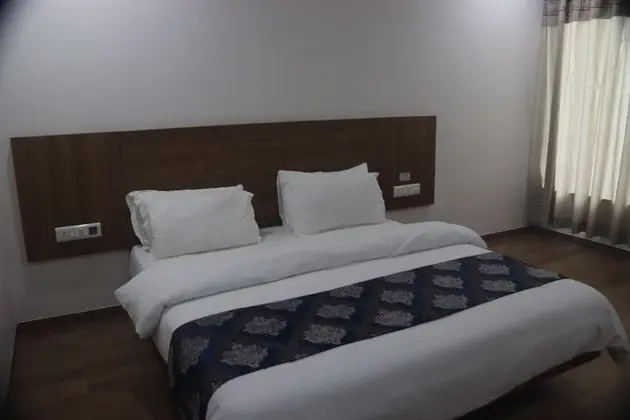 Heaven7 Hotel & Resort