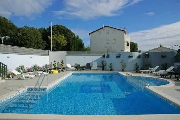 Heavenly Blue Apartments