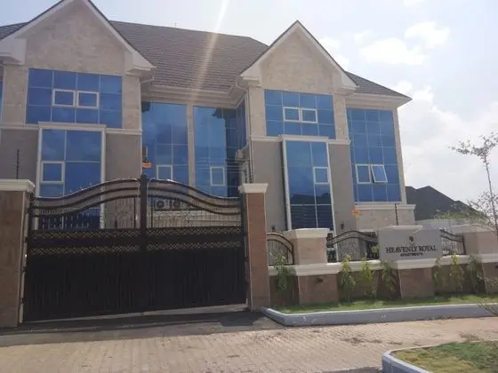 Heavenly Royal Apartments - 1