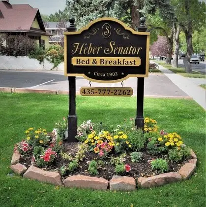 Heber Senator Bed and Breakfast - Dış Mekan
