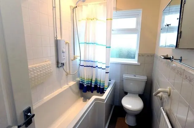 Heddfan - Near to Beach Pet Friendly