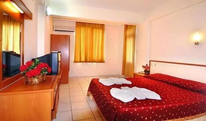 Hedef Kleopatra Golden Sun Hotel - Oda