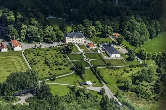 Hedenlunda Slott