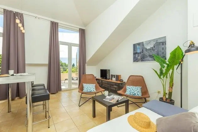 Hedera Estate, Hedera A1 - Öne Çıkan Resim