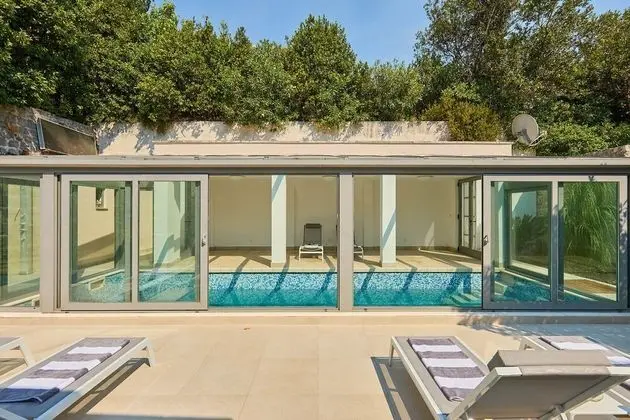 Hedera Estate, Villa Hedera III - Havuz