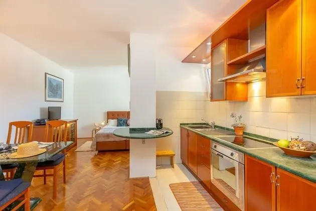 Hedera Estate, Hedera Studio 5 - İç Mekan