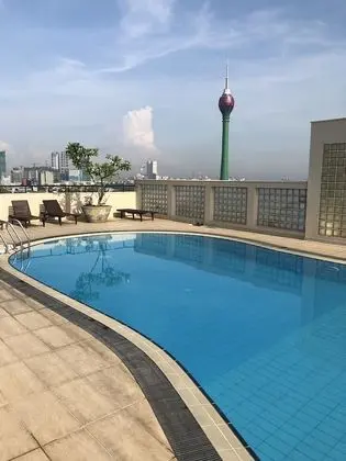 Hedges Court Residencies Colombo City - Havuz