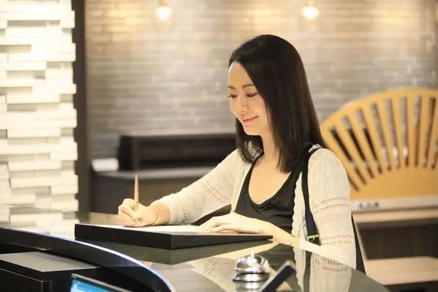 The Hedistar Hotel Kyoto Nijo Comic & Books - Lobi