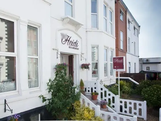The Heidi Bed & Breakfast - Dış Mekan