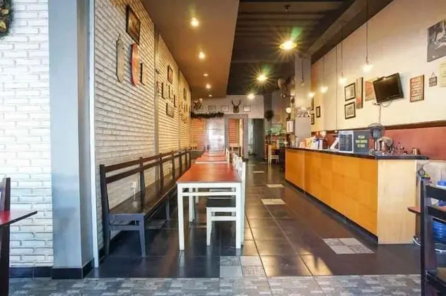 Heine Hotel - Yerinde Yemek