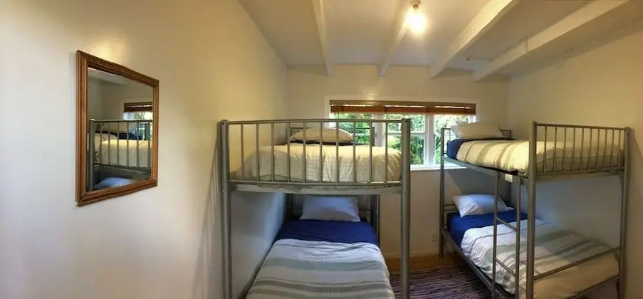 Hekerua Lodge Boutique Backpackers - Oda