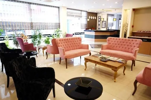 Hotel Helen Park - Lobi