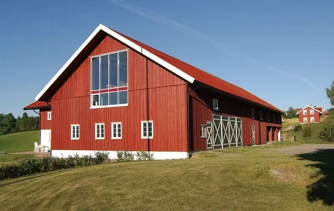 Helgaker Gård