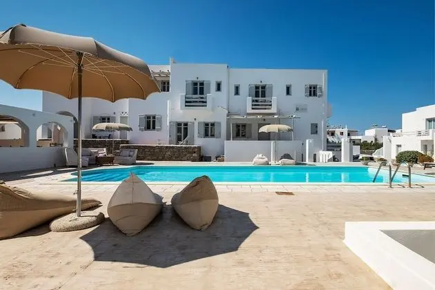 Heliessa Rooms & Suites