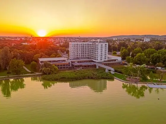 Hotel Helikon - Öne Çıkan Resim