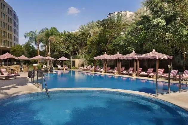 Heliopolis Towers Hotel - Havuz