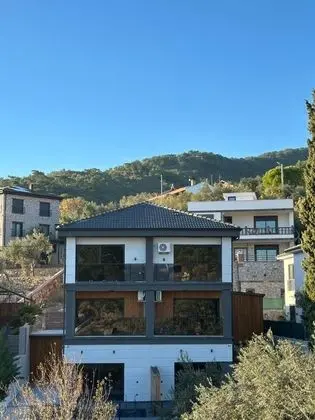 Helios Kazdağları Taş Pansiyon 2