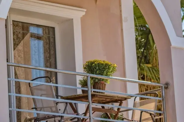 Helios Maisonette In Laganas