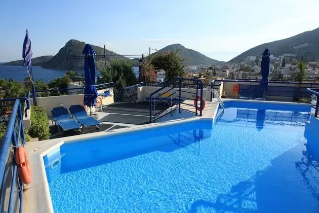 Heliotopos Apartments - Havuz