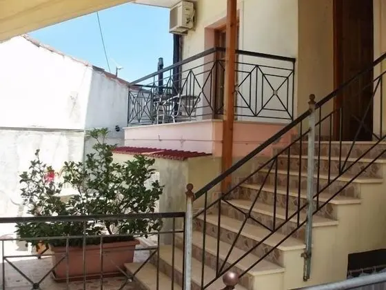 Hellen Studios - Dış Mekan