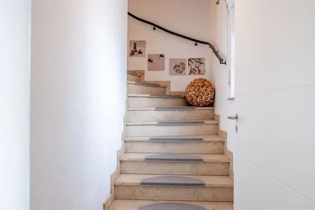 Helles Apartment mit eigenem Stellplatz - Oda Düzeni