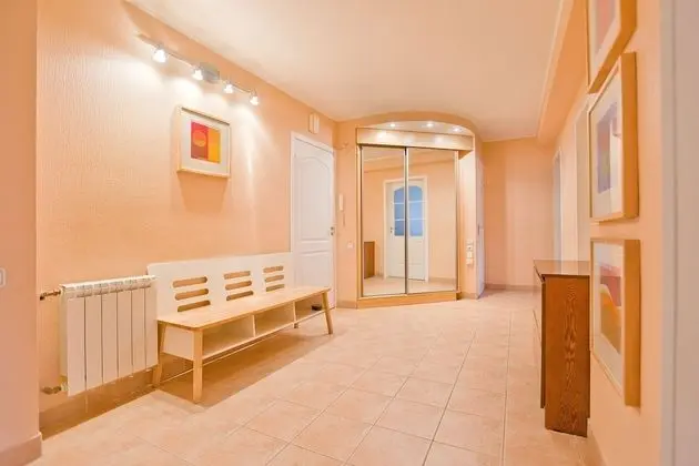 Hello Apartment on Staroderevenskaya 33 - Lobi