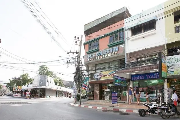 Hello Backpacker Samui Hostel