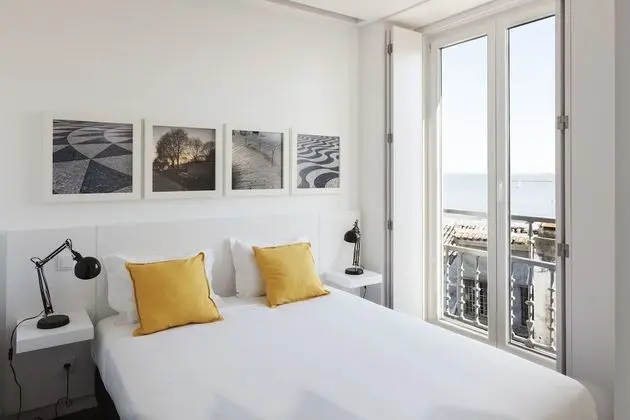 Hello Lisbon Santa Apolonia Apartments