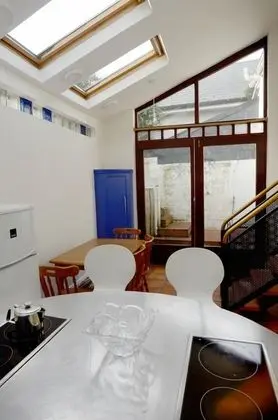 The Helm Sea View House - Mutfak