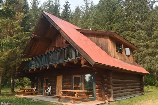 Helmcken Falls Lodge - Dış Mekan