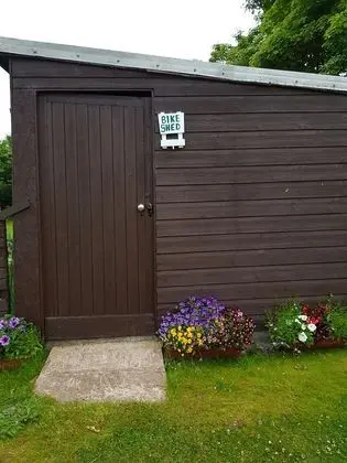 Helmsdale Lodge Hostel - Dış Mekan