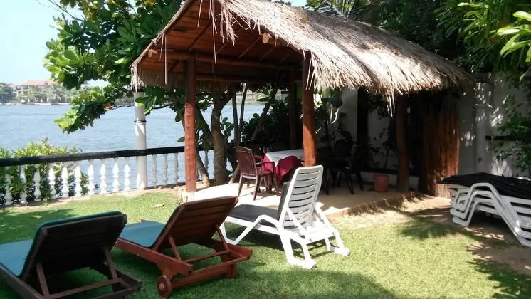 Hotel Hemadan - Dış Mekan