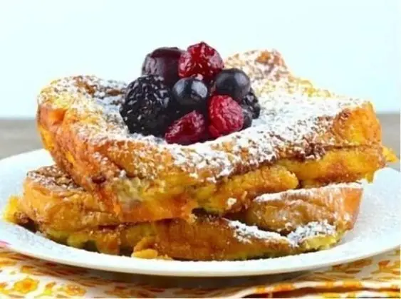 Hemingway House Bed and Breakfast - Yerinde Yemek
