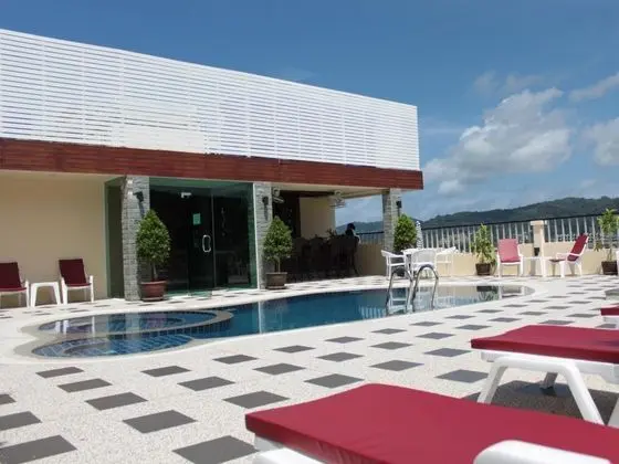 Hemingways Hotel