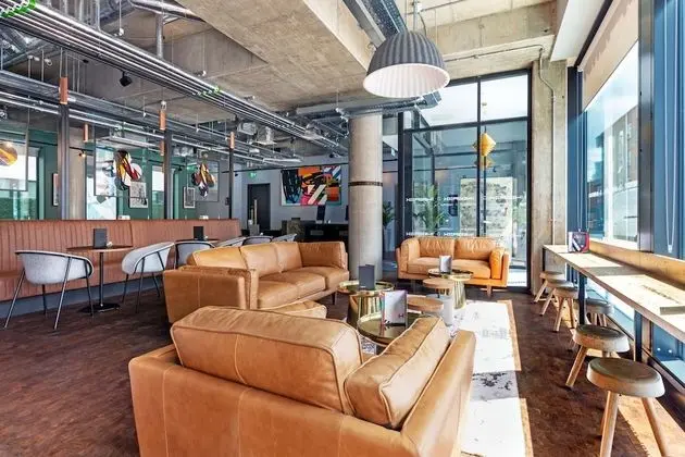 The Hendrick Smithfield - Lobi