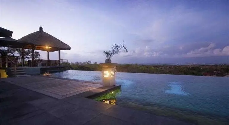 Villa Hening Jimbaran Bali