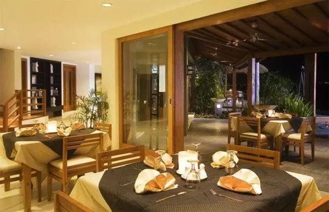 Villa Hening Jimbaran Bali - Yeme / İçme