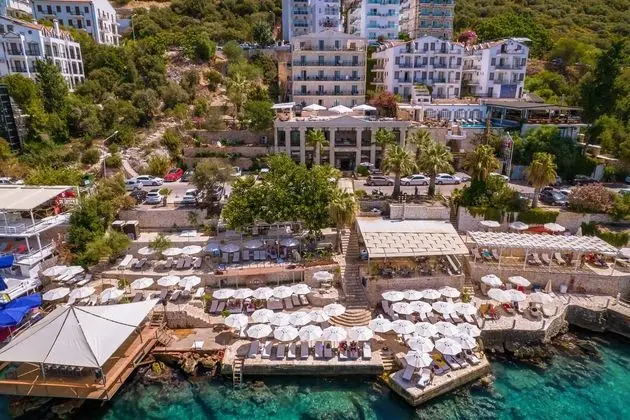 Hera Hotel - 2