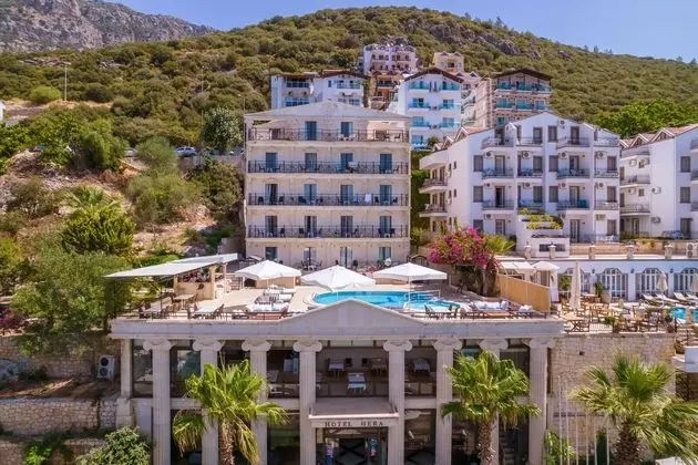 Hera Hotel - 8