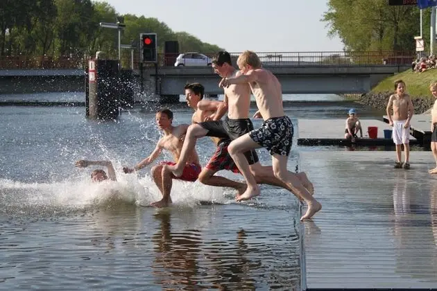 Herdersbrug Youth Hostel - Havuz