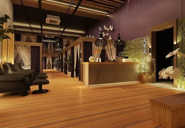 Here Hotel - Spa