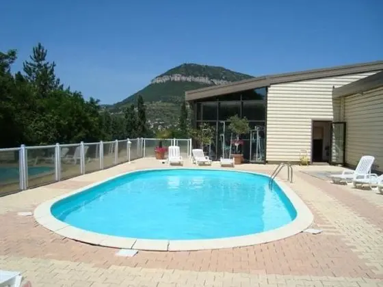 Hericlea Hotel Sport - Havuz