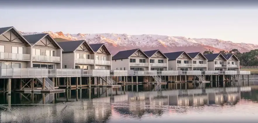 Heritage Boutique Lake Resort Cromwell