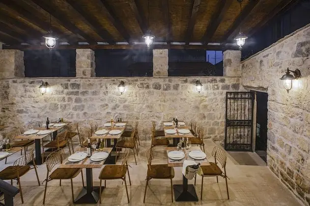 Heritage Hotel Dea Hvar - Yerinde Yemek