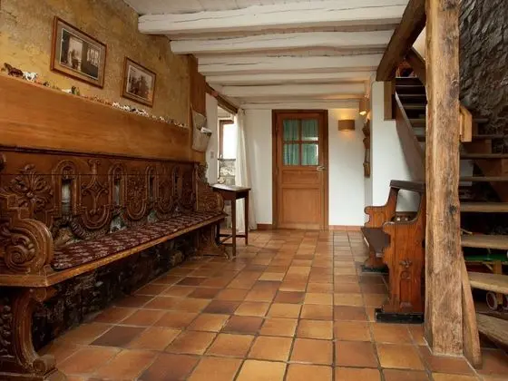 Heritage Holiday Home in Roumont With Private Garden - Lobi