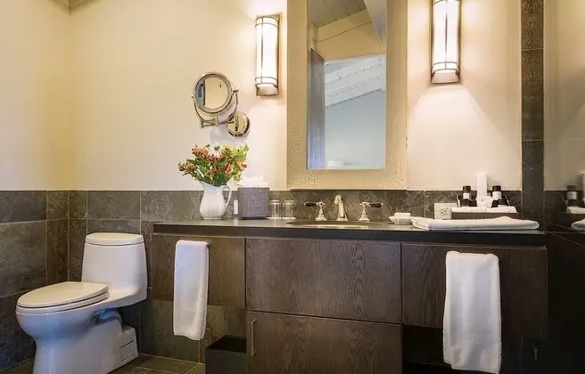 The Heritage House Resort
