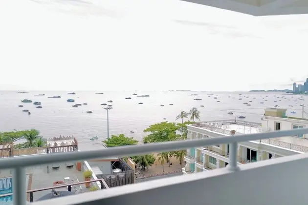 Hermann Hotel Pattaya - Havuz